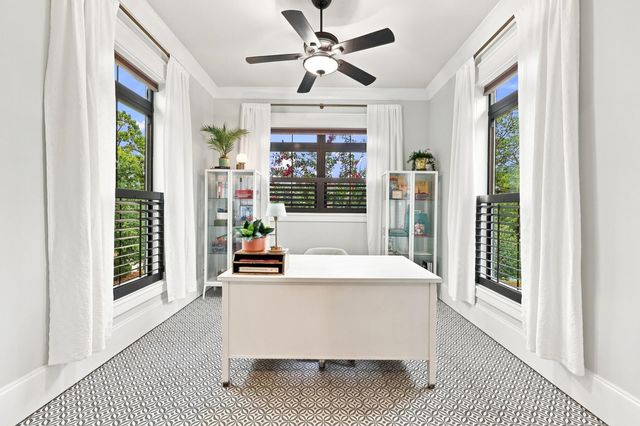 5627 Woodside Ave., Myrtle Beach, SC 29577