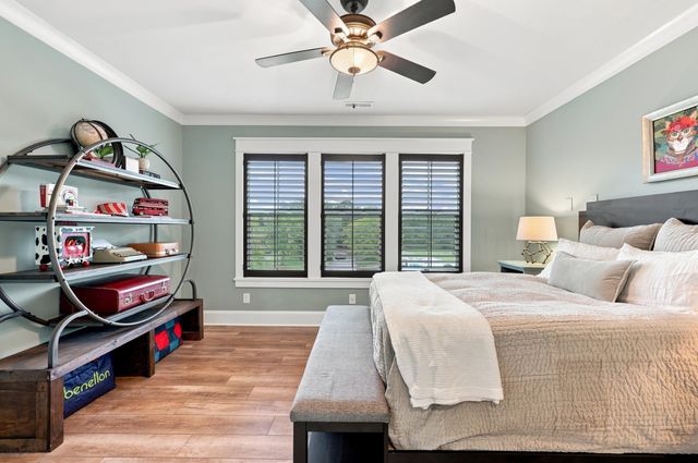 5627 Woodside Ave., Myrtle Beach, SC 29577