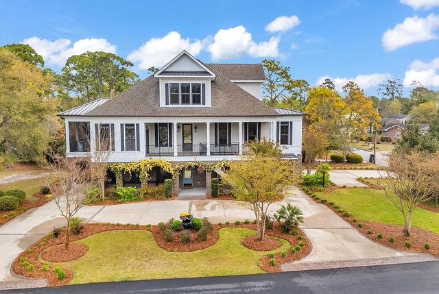 5627 Woodside Ave., Myrtle Beach, SC 29577