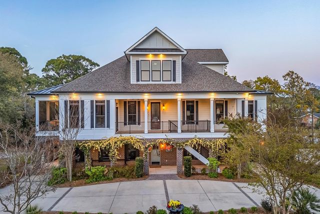 5627 Woodside Ave., Myrtle Beach, SC 29577