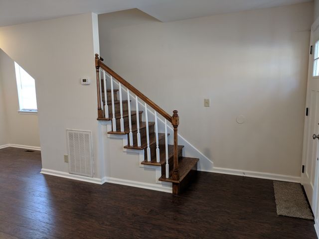 519 Moore Ave Unit B, Nashville, TN 37203