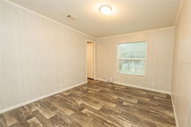 242 SKYLINE DRIVE, Lady Lake, FL 32159