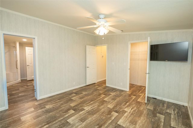 242 SKYLINE DRIVE, Lady Lake, FL 32159