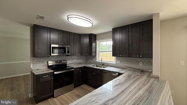 10100 BELLEVUE CT, Fredericksburg, VA 22408