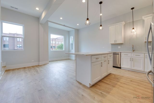 1746 N California Avenue 2, Chicago, IL 60647