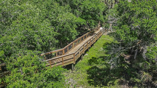 10863 ECLIPSE STREET, Sarasota, FL 34241