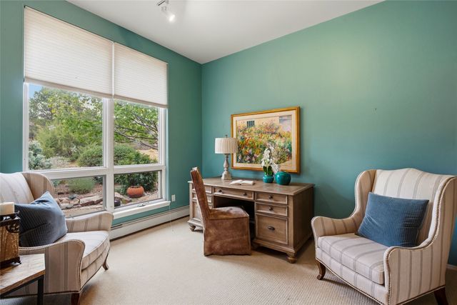 7204 Old Santa Fe Trail, Santa Fe, NM 87505