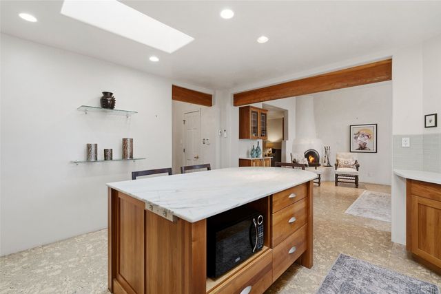 7204 Old Santa Fe Trail, Santa Fe, NM 87505