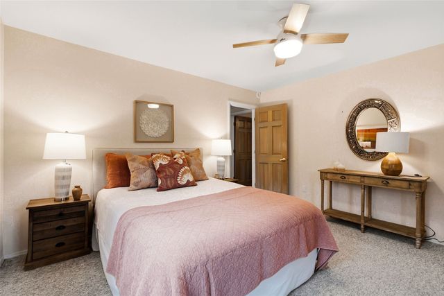 7204 Old Santa Fe Trail, Santa Fe, NM 87505