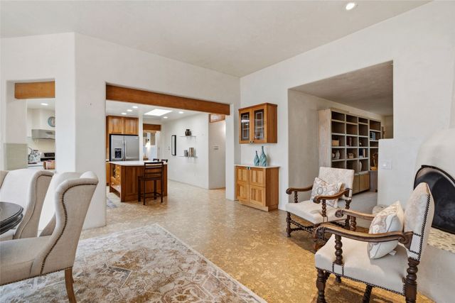 7204 Old Santa Fe Trail, Santa Fe, NM 87505