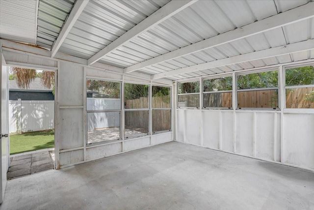 2901 DR MARTIN LUTHER KING JR STREET S, St Petersburg, FL 33705