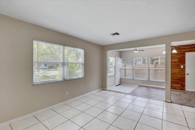 2901 DR MARTIN LUTHER KING JR STREET S, St Petersburg, FL 33705