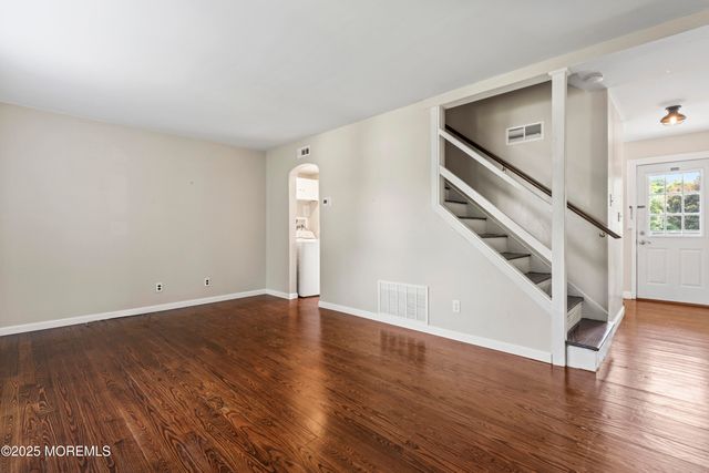 93 Barker Avenue, Shrewsbury Twp, NJ 07724