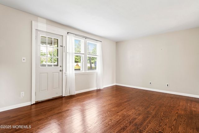 93 Barker Avenue, Shrewsbury Twp, NJ 07724