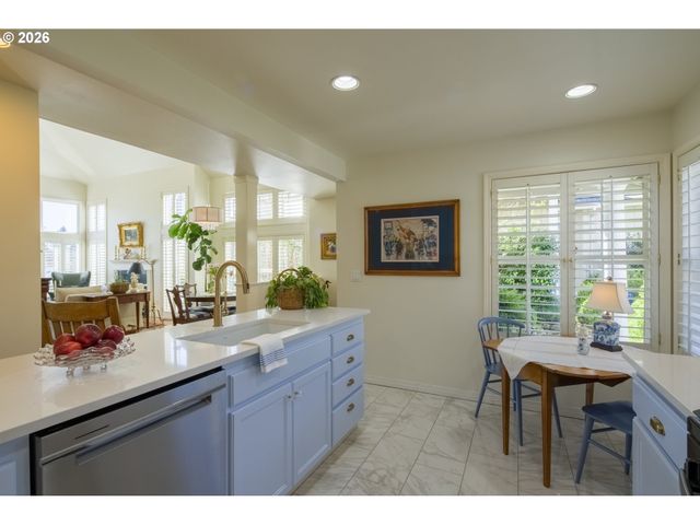 15366 Nw ABERDEEN Dr, Portland, OR 97229