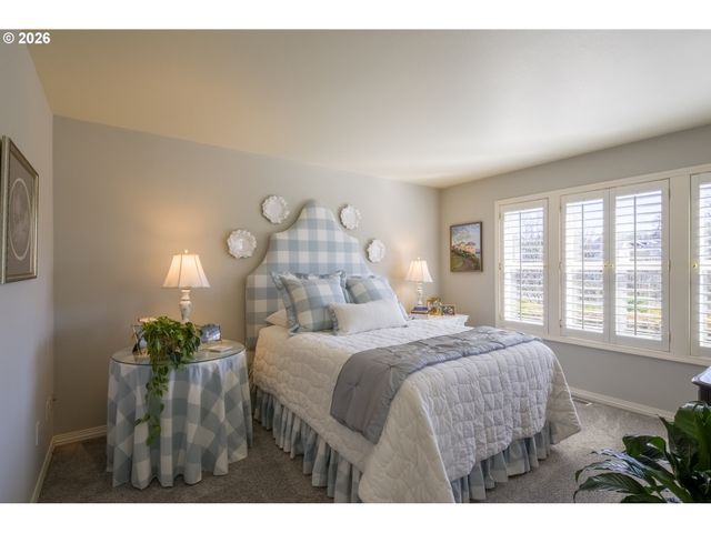 15366 Nw ABERDEEN Dr, Portland, OR 97229