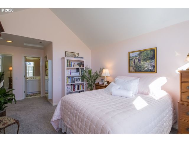 15366 Nw ABERDEEN Dr, Portland, OR 97229