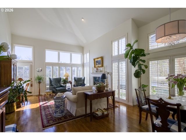 15366 Nw ABERDEEN Dr, Portland, OR 97229