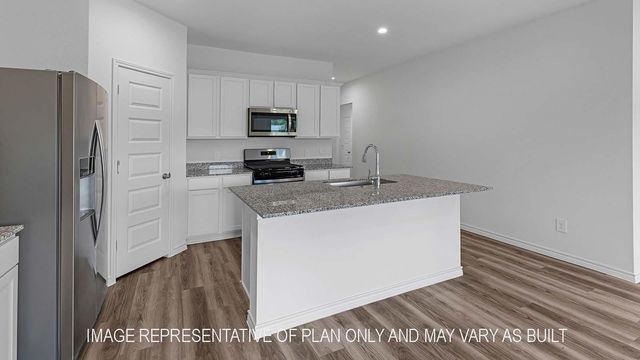 521 Harvest Lake Drive, Snook, TX 77878