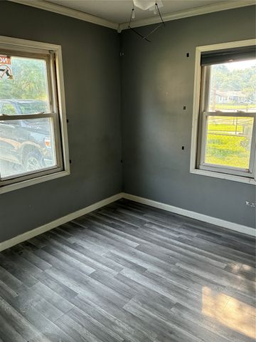 2940 Dubuque Avenue, Des Moines, IA 50317