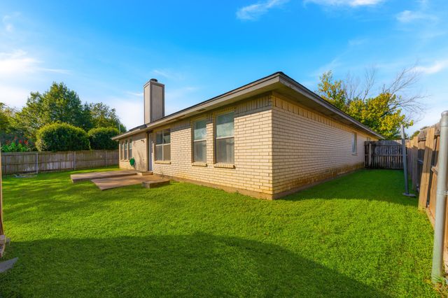 705 Western Trail, Keller, TX 76248