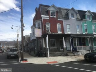 267 N FRONT ST, Reading, PA 19601