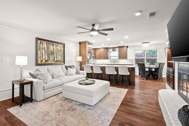 811 W Concord Lane, Allen, TX 75002