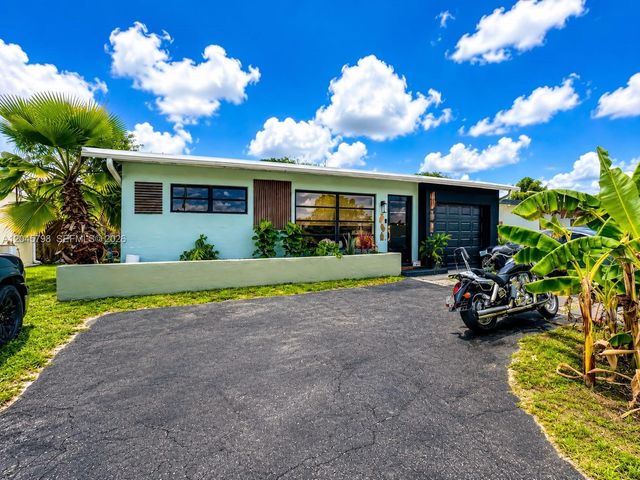 9160 NW 26th Place, Sunrise, FL 33322