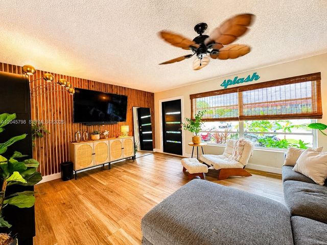 9160 NW 26th Place, Sunrise, FL 33322