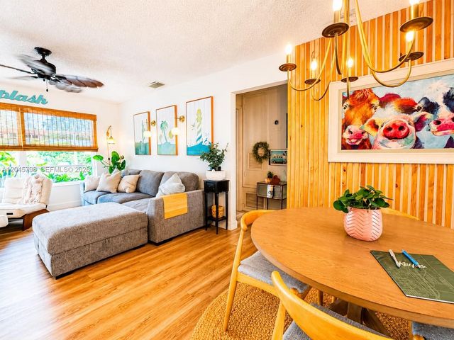 9160 NW 26th Place, Sunrise, FL 33322