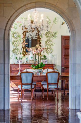 245 Valencia Road, West Palm Beach, FL 33401