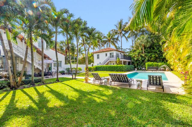 245 Valencia Road, West Palm Beach, FL 33401