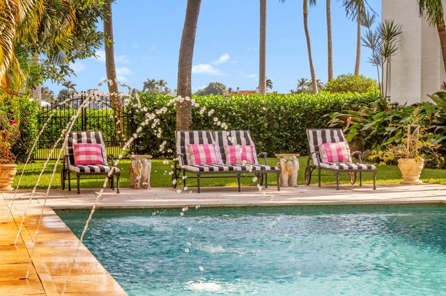 245 Valencia Road, West Palm Beach, FL 33401