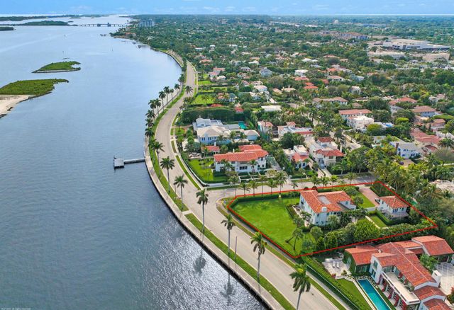 245 Valencia Road, West Palm Beach, FL 33401