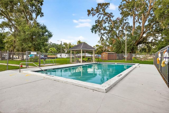 10510 BAY HILLS CIRCLE, Thonotosassa, FL 33592