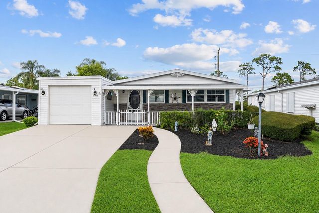8400 Gallberry Circle, Port St. Lucie, FL 34952