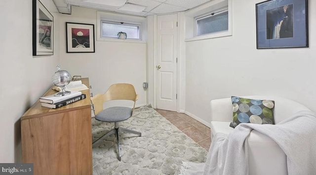 5028 MASSACHUSETTS AVE NW, Washington, DC 20016