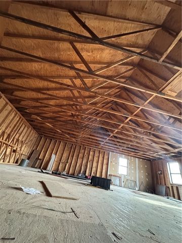 584 warren Avenue, East Providence, RI 02914