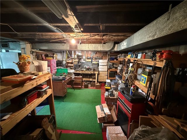 527 Center New Texas Rd, Plum Boro, PA 15239