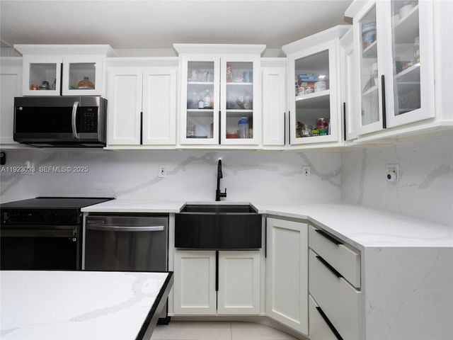 437 SW 3rd Street 2, Miami, FL 33130
