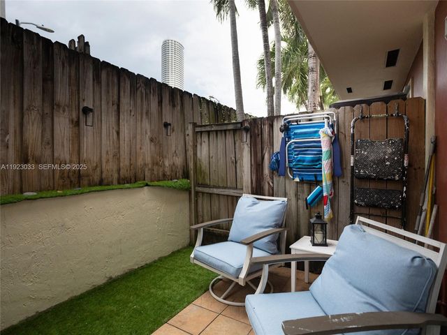 437 SW 3rd Street 2, Miami, FL 33130