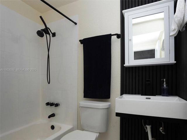 437 SW 3rd Street 2, Miami, FL 33130