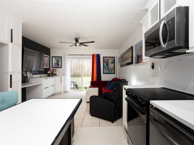 437 SW 3rd Street 2, Miami, FL 33130