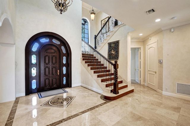 1212 E Lake Drive, Fort Lauderdale, FL 33316