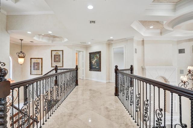 1212 E Lake Drive, Fort Lauderdale, FL 33316