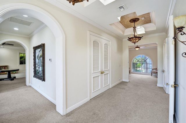 1212 E Lake Drive, Fort Lauderdale, FL 33316