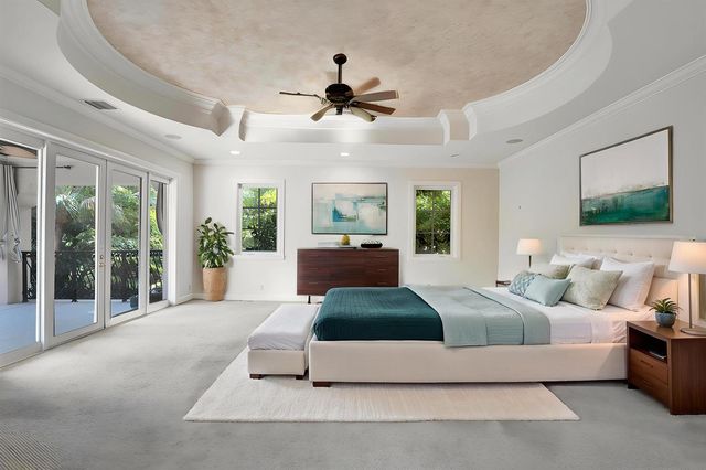 1212 E Lake Drive, Fort Lauderdale, FL 33316