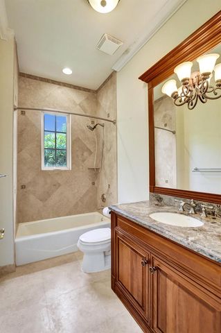 1212 E Lake Drive, Fort Lauderdale, FL 33316