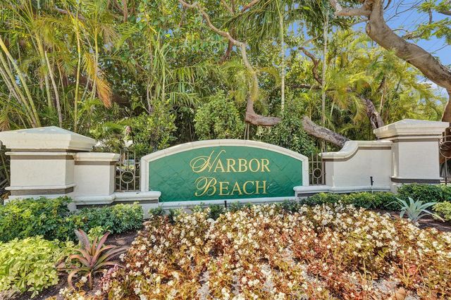 1212 E Lake Drive, Fort Lauderdale, FL 33316