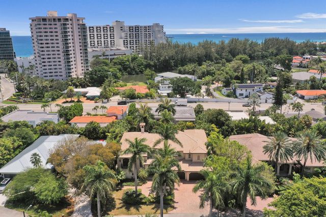 1212 E Lake Drive, Fort Lauderdale, FL 33316
